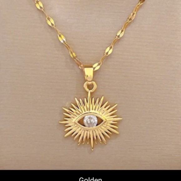 Sun burst eye Pendant with created diamond and beautiful link chain - Picture 3 of 7